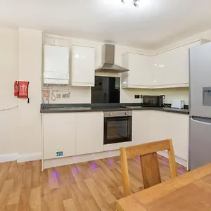 Drake St, Close To Station And Centre Apartment York